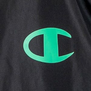 Champion Cargo Stadium Packable Jacket